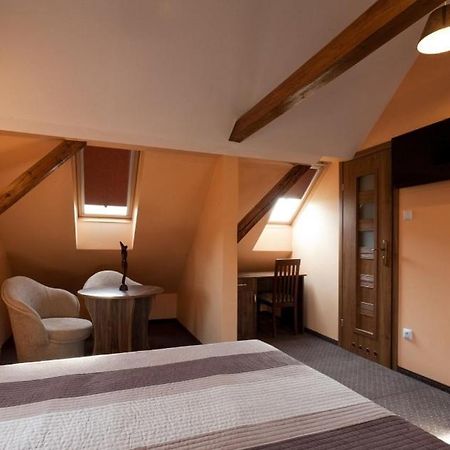 Hotelik Villa Legnica Exterior photo